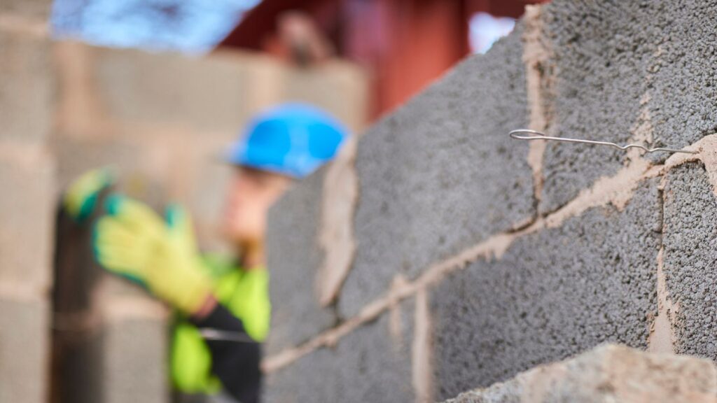 "Mad" situation blamed the slowdown of construction projects