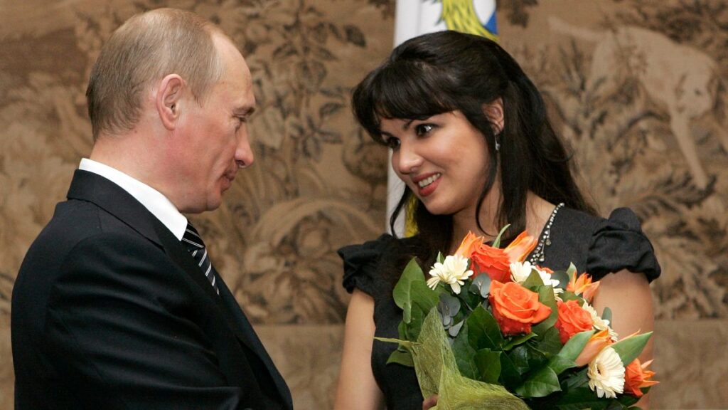 Continue discrimination case against the Met Opera of Russian soprano Annanetrebuko