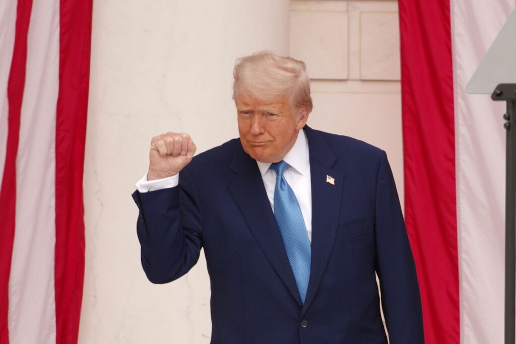 Is Trump making Chelsea great again? Meeting the US President was "the greatest honor of a Chelsea player's life."