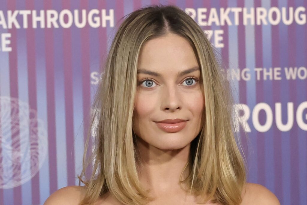 Margot Robbie starring Tim Burton's 50-foot female attack
